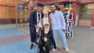 بالصور .. دعاء فاروق تحتفل بتخرج ابنها مختار