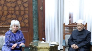 شيخ الأزهر يستقبل السفيرة الفرنسية المعنية بحقوق الإنسان ويؤكد: لا بد من توافق عالمي حول مفهوم حقوق الإنسان واحترام الخصوصية الثقافية والدينية للشعوب