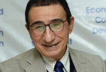 يوتوبيا تمنح لقب سفير الوعي للدكتور عبد المنعم عمارة - محافظ الإسماعيلية الأسبق 6 يوتوبيا تمنح لقب سفير الوعي للدكتور عبد المنعم عمارة - محافظ الإسماعيلية الأسبق