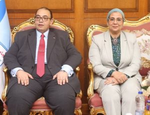 خلال زيارتها لمحافظة كفر الشيخ: المستشارة أمل عمار تزور جامعة كفر الشيخ