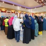 قافلة الحماية الاجتماعية من صندوق تحيا مصر تصل الفيوم لدعم 10 آلاف أسرة من الأولى بالرعاية* القافلة تضم معرض "دكان الفرحة" بـ *100 ألف قطعة، وتوزيع 1.5 طن لحوم، ودعم ذوي الهمم، وتيسير زواج 10 فتيات* ضمن حزمة متكاملة من برامج الحماية الاجتماعية.