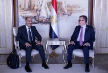 وزير التخطيط يبحث مع الرئيس التنفيذي لوكالة الفضاء المصرية تعزيز التعاون في توظيف تكنولوجيا الفضاء لدعم التنمية