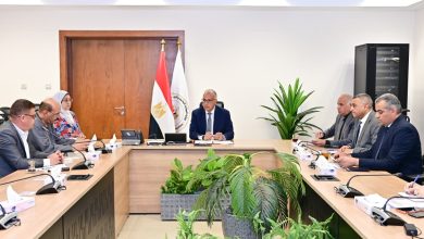 الدكتور سويلم: التعاون مع أعضاء مجلسي النواب والشيوخ يعزز التواصل مع المواطنين ويسهم في تحسين الخدمات المقدمة لهم 2 الدكتور سويلم: التعاون مع أعضاء مجلسي النواب والشيوخ يعزز التواصل مع المواطنين ويسهم في تحسين الخدمات المقدمة لهم