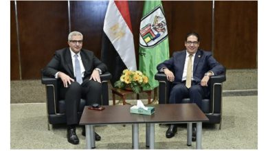 جامعة القاهرة تستضيف أمين عام المجلس الأعلى للجامعات في معسكر «قادة المستقبل» لمناقشة تحولات سوق العمل في عصر الذكاء الاصطناعي