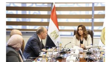 وزيرة التنمية المحلية والبيئة تعقد اجتماعاً لمتابعة الموقف التنفيذى لمشروع تطهير مصرف كيتشنر مكون المخلفات الصلبة بمحافظات كفر الشيخ والغربية والدقهلية