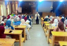 جامعة المنصورة: كلية التمريض تعزز التوعية بصحة الأم والطفل بورشة حول «الولادة الطبيعية والألف يوم الذهبية»
