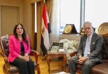 وزيرة الإسكان تبحث مع القائم بأعمال السفير الأمريكي تعزيز التعاون في مشروعات التنمية العمرانية