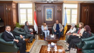 المشرف العام على "القومي للأشخاص ذوي الإعاقة" ومحافظ الإسكندرية يعقدان اجتماعاً موسعاً مع مديريات الوزارات بالمحافظة لتعزيز التعاون في خدمة ذوي الإعاقة