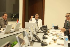 نائب وزير الصحة تترأس اجتماع اللجنة العليا للحد من الولادات القيصرية لمتابعة مؤشرات الأدا