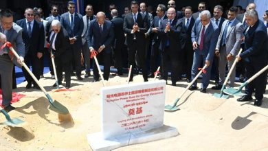 وزير الصناعة يشارك في وضع حجر الأساس لمصنع "صنجرو باور السويس" كأول مصنع لأنظمة تخزين الطاقة في الشرق الأوسط وأفريقيا