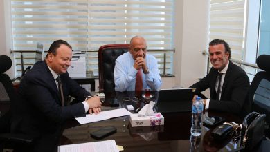 وزير الكهرباء يتابع مع شركة إماراتية مستجدات مشروع الربط الكهربائي بين مصر وأوروبا عبر إيطاليا 4 وزير الكهرباء يتابع مع شركة إماراتية مستجدات مشروع الربط الكهربائي بين مصر وأوروبا عبر إيطاليا