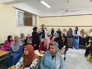 «إنتِ الحياة».. المجلس القومي للمرأة يواصل دعم وتمكين السيدات في قرى البحيرة