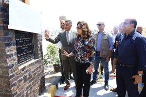 وزيرة التنمية المحلية والبيئة ومحافظ القليوبية يفتتحان محطتين وسيطتين للمخلفات بالخانكة وبنها