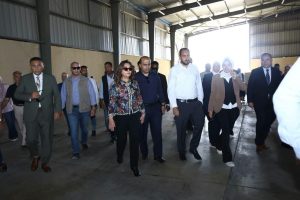 وزيرة التنمية المحلية والبيئة ومحافظ القليوبية يفتتحان محطتين وسيطتين للمخلفات بالخانكة وبنها