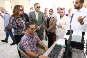 وزيرة التنمية المحلية والبيئة ومحافظ القليوبية يفتتحان محطتين وسيطتين للمخلفات بالخانكة وبنها