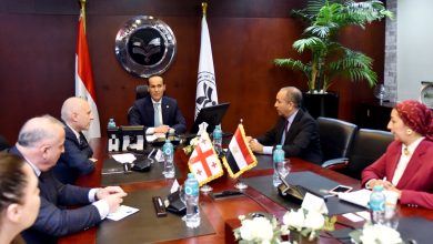 الرئيس التنفيذي لهيئة الاستثمار يلتقي سفير جورجيا بالقاهرة لبحث تعزيز الاستثمارات والتبادل التجاري بين البلدين