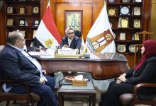 الثقافة تبحث عقد المؤتمر الإقليمي الرابع والعشرين لأدباء وسط الصعيد بالوادي الجديد 8 الثقافة تبحث عقد المؤتمر الإقليمي الرابع والعشرين لأدباء وسط الصعيد بالوادي الجديد