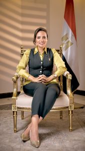 د. ولاء بلال – تفوز بجائزة الإعلام عن برنامجها «حدوتة ثقافية» عبر منصة تيك توك.