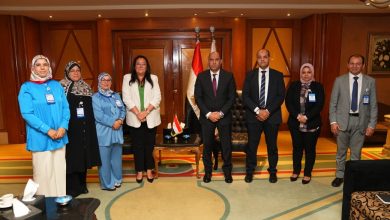 وزير العمل يلتقي رئيسة الوفد المغربي المشارك في مؤتمر العمل العربي بحثا تبادل الخبرات والتعاون في مجالات الحماية الاجتماعية والتدريب والتشغيل