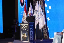 رئيس المشيخة الإسلامية في ألبانيا في جلسة الوفود بالمؤتمر العالمي الحادي عشر للإفتاء: - الفتوى لا تنفصل عن واقع الناس ومسؤولية المفتي تتجاوز بيان الحكم إلى ترشيد الوعي الديني