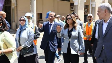 منال عوض تتفقد أعمال تطوير شارع إبراهيم باشا بالكوربة وتوجه بالحفاظ على طابعه التاريخي