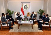وزير الصناعة يبحث مع سفير الهند تعزيز الشراكة الصناعية وزيادة الاستثمارات الهندية في مصر