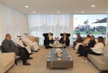 وزير الطيران المدني يبحث تعزيز التعاون الجوي مع دول عربية وأفريقية على هامش معرض العلمين للطيران