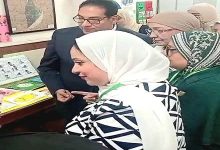 رئيس جامعة القاهرة يتفقد معرض الاستدامة بكلية التربية للطفولة المبكرة