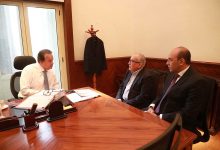 وزير الصحة يبحث خطة العمل المستقبلية للتأمين الصحي وتطوير الخدمات الطبية 8 وزير الصحة يبحث خطة العمل المستقبلية للتأمين الصحي وتطوير الخدمات الطبية