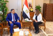 وزيرة التنمية المحلية والبيئة تتابع مع محافظ القليوبية مشروعات الخطة الاستثمارية و«حياة كريمة» وملفات المخلفات والتصالح وتقنين الأراضي