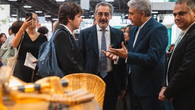 وزير السياحة والآثار يستقبل وزير الشركات الصغيرة والمتوسطة والتجارة والحرف والسياحة والقوة الشرائية الفرنسي بالجناح المصري المُشارك بمعرض IFTM Top Resa 2026 بالعاصمة الفرنسية باريس ⁠