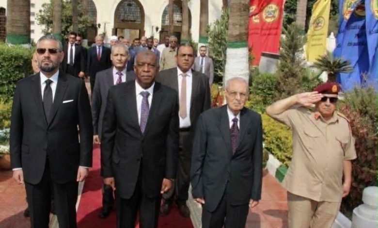 السفير عبدالمطلب ثابت يزور مقابر الشهداء العرب بالقاهرة ويستحضر تضحيات 16 شهيدًا ليبيًا 1 السفير عبدالمطلب ثابت يزور مقابر الشهداء العرب بالقاهرة ويستحضر تضحيات 16 شهيدًا ليبيًا