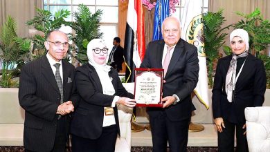 الأمين العام لاتحاد الجامعات العربية يشارك في افتتاح مؤتمر السياحة بجامعة قناة السويس