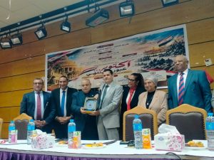 جامعة القاهرة تحتفل بالذكرى الـ53 لانتصارات أكتوبر المجيدة بمشاركة قيادات عسكرية وأمنية في احتفالية وطنية تجمع بين الفن والموسيقى وريادة الأعمال والتثقيف الوطني