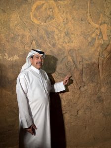 الكاظم.. أول خليجي تُوثَّق إعلاميًا زيارته للمحمية الصخرية بالجزائر